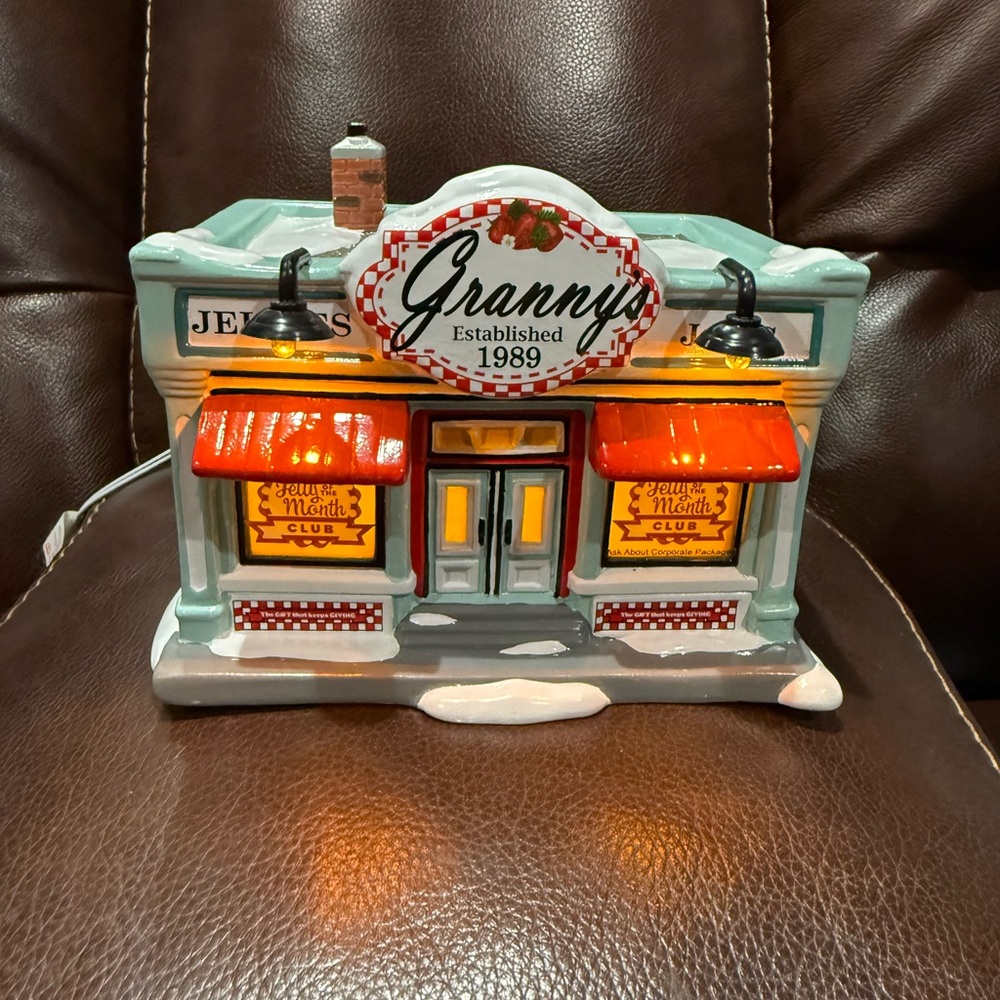 Dept 56 JELLY OF THE MONTH CLUB Christmas Vacation Lampoons Griswold 6005452